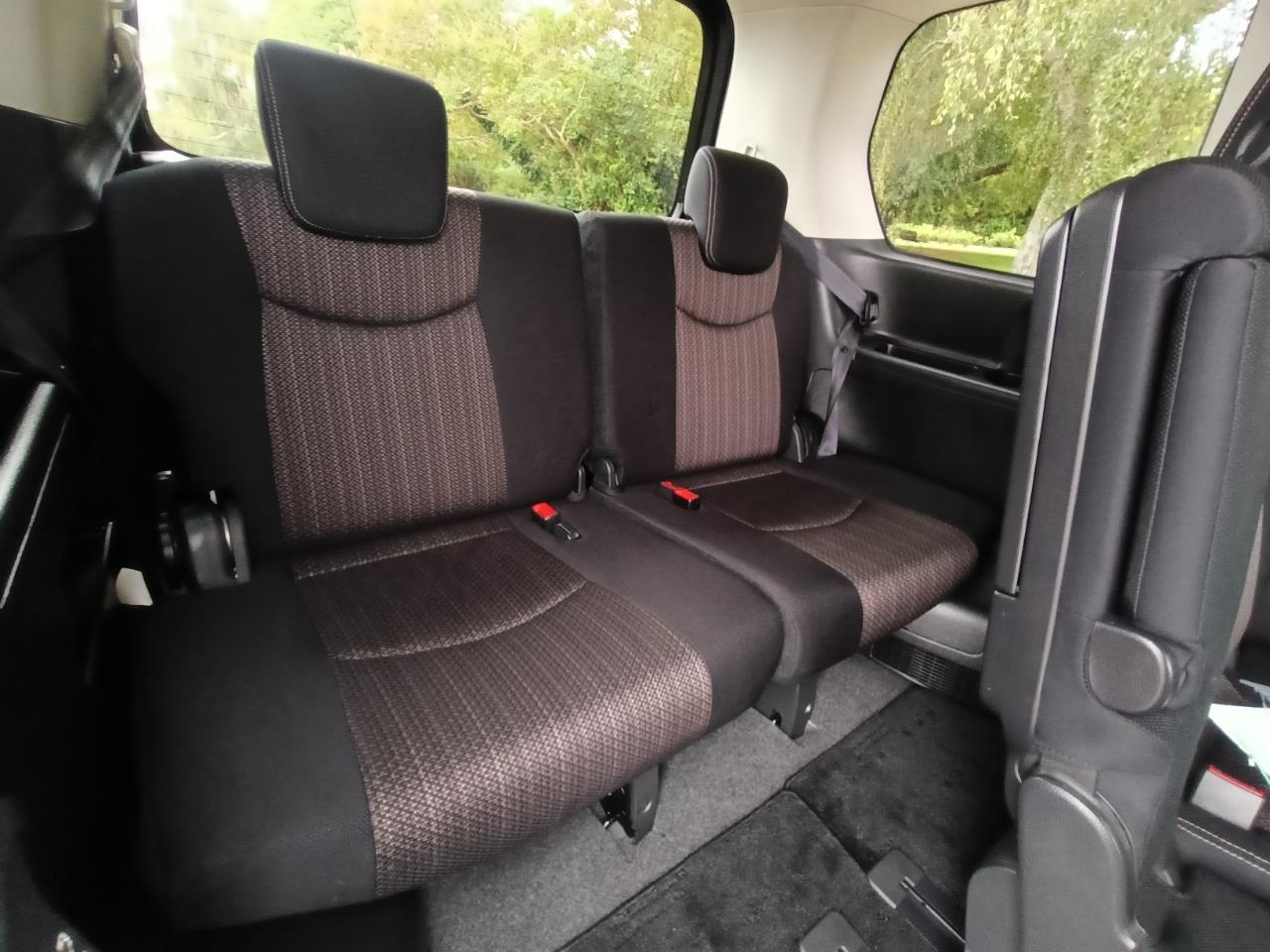 2014 Nissan SERENA