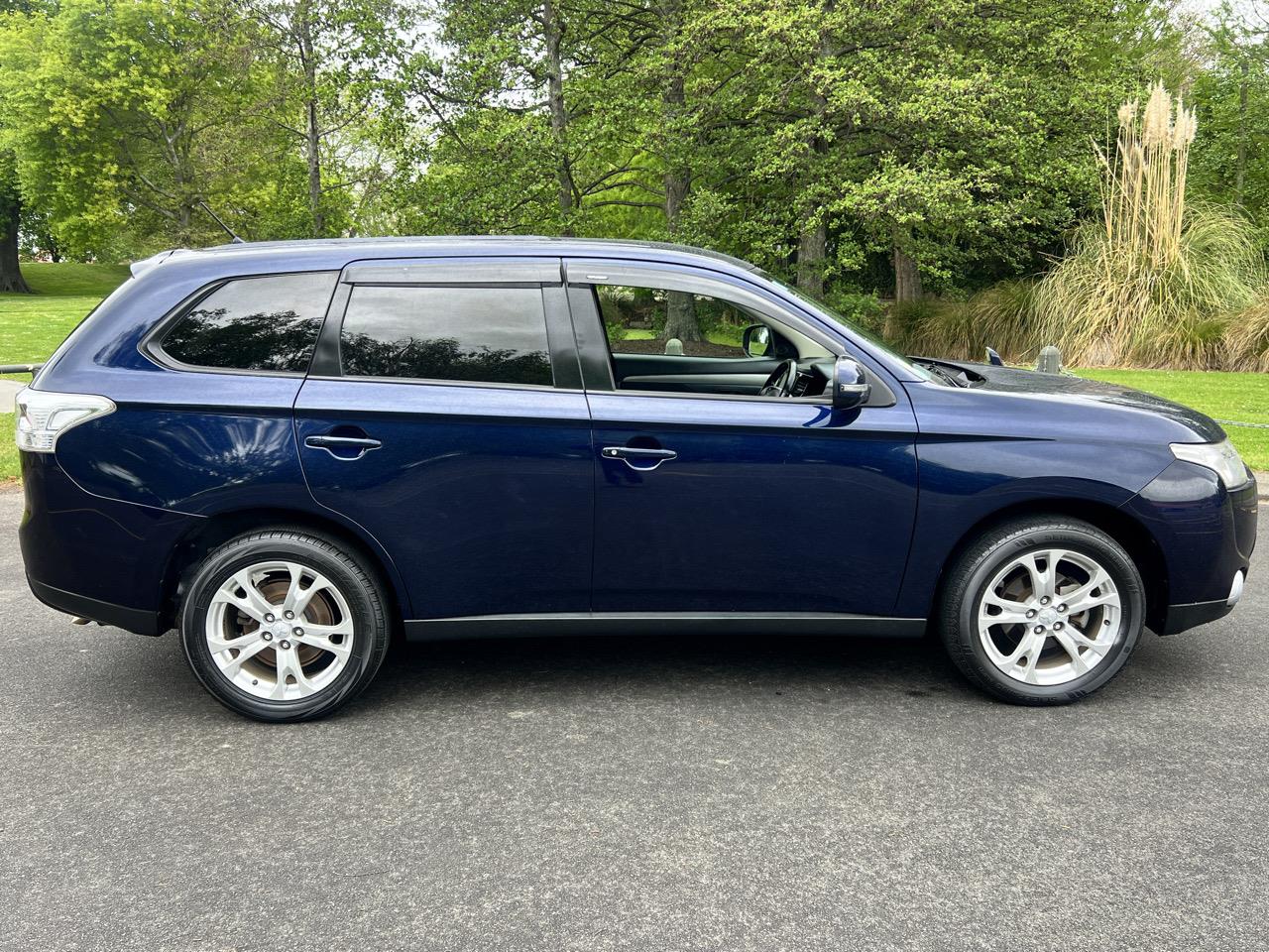 2013 Mitsubishi OUTLANDER