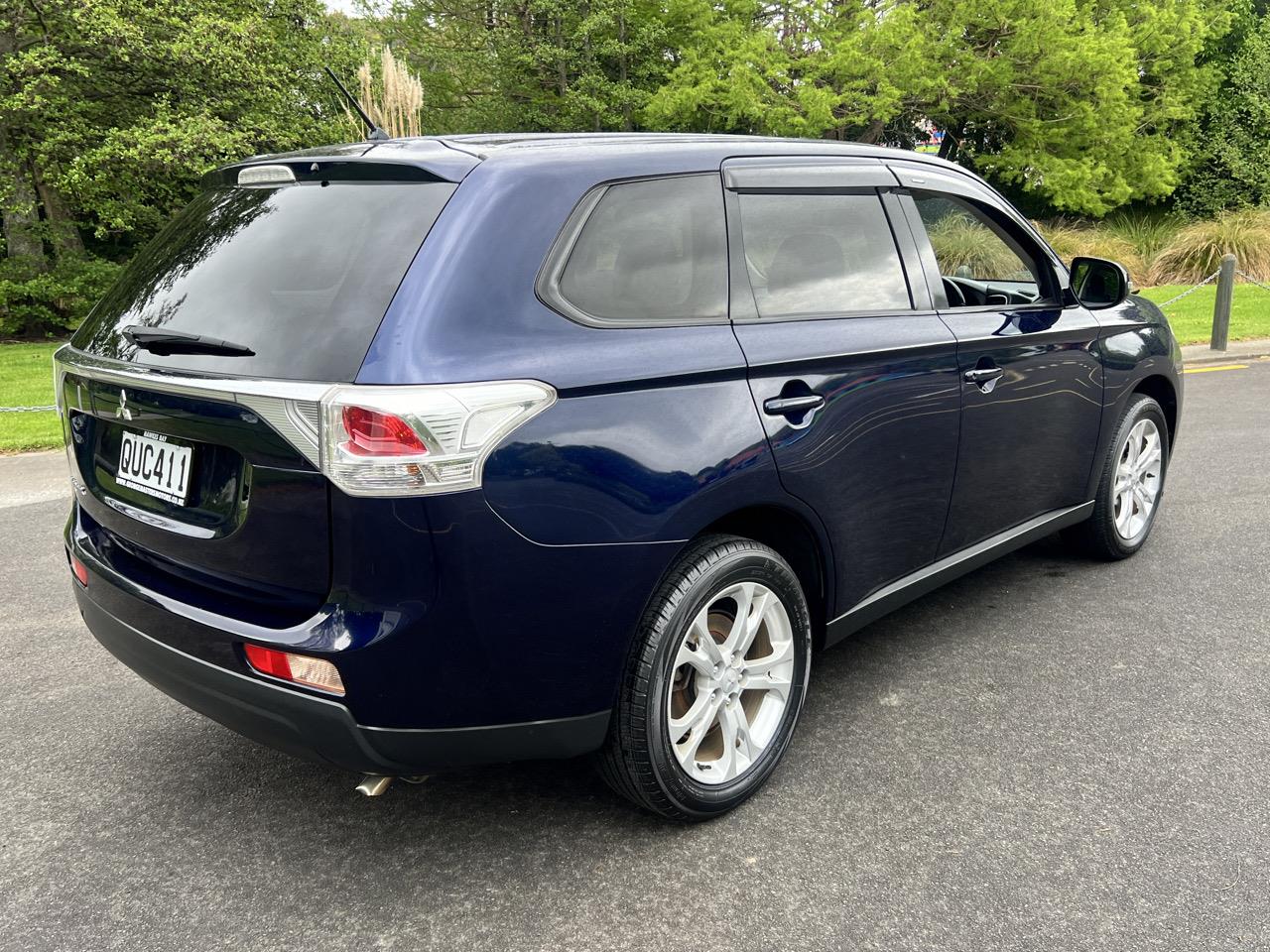 2013 Mitsubishi OUTLANDER