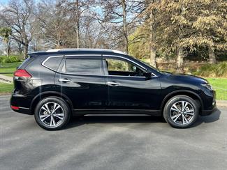 2018 Nissan X-TRAIL - Thumbnail