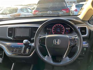 2014 Honda ODYSSEY - Thumbnail