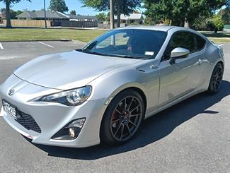 2013 Toyota 86 - Thumbnail