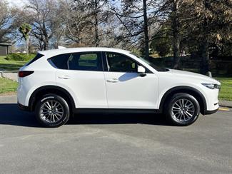 2017 Mazda Cx-5 - Thumbnail