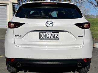 2017 Mazda Cx-5 - Thumbnail