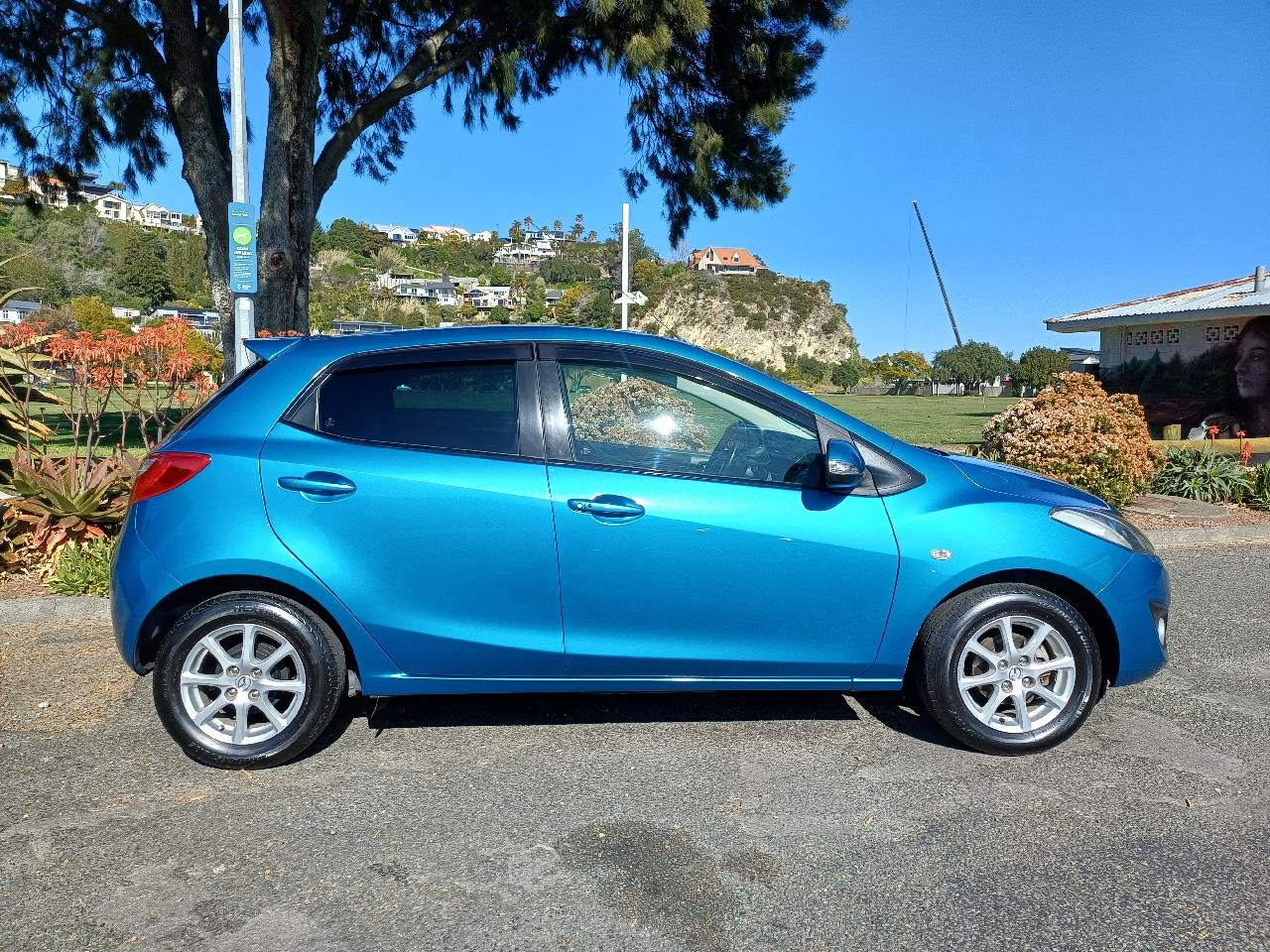 2011 Mazda DEMIO