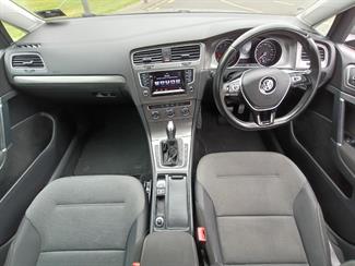 2013 Volkswagen Golf - Thumbnail