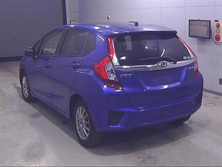 2016 Honda FIT - Thumbnail