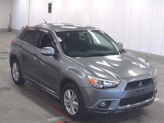 2012 Mitsubishi RVR - Thumbnail