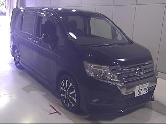 2012 Honda STEPWAGON - Thumbnail