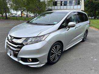 2015 Honda ODYSSEY - Thumbnail