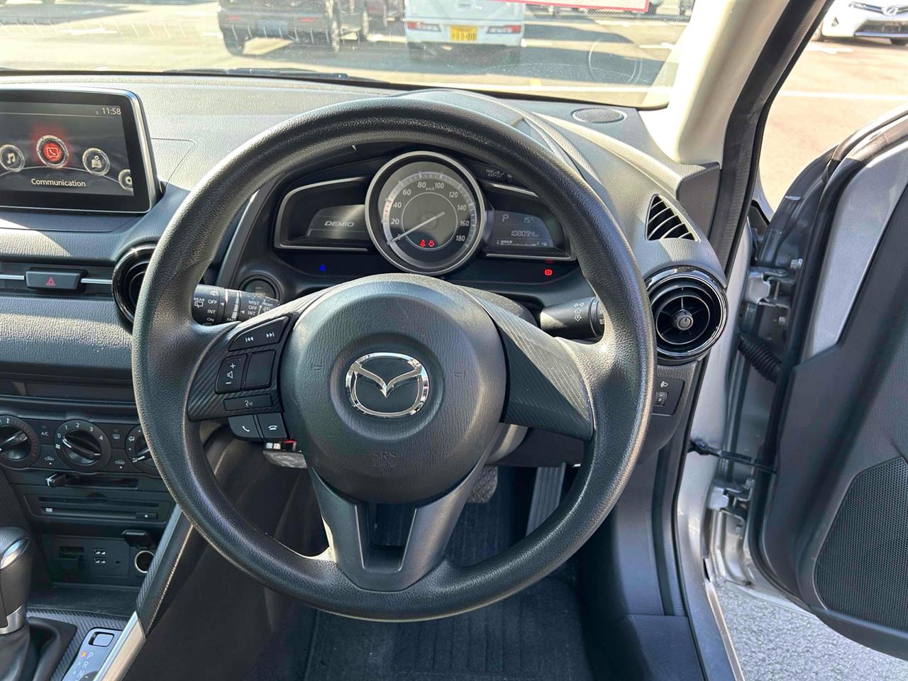 2015 Mazda DEMIO