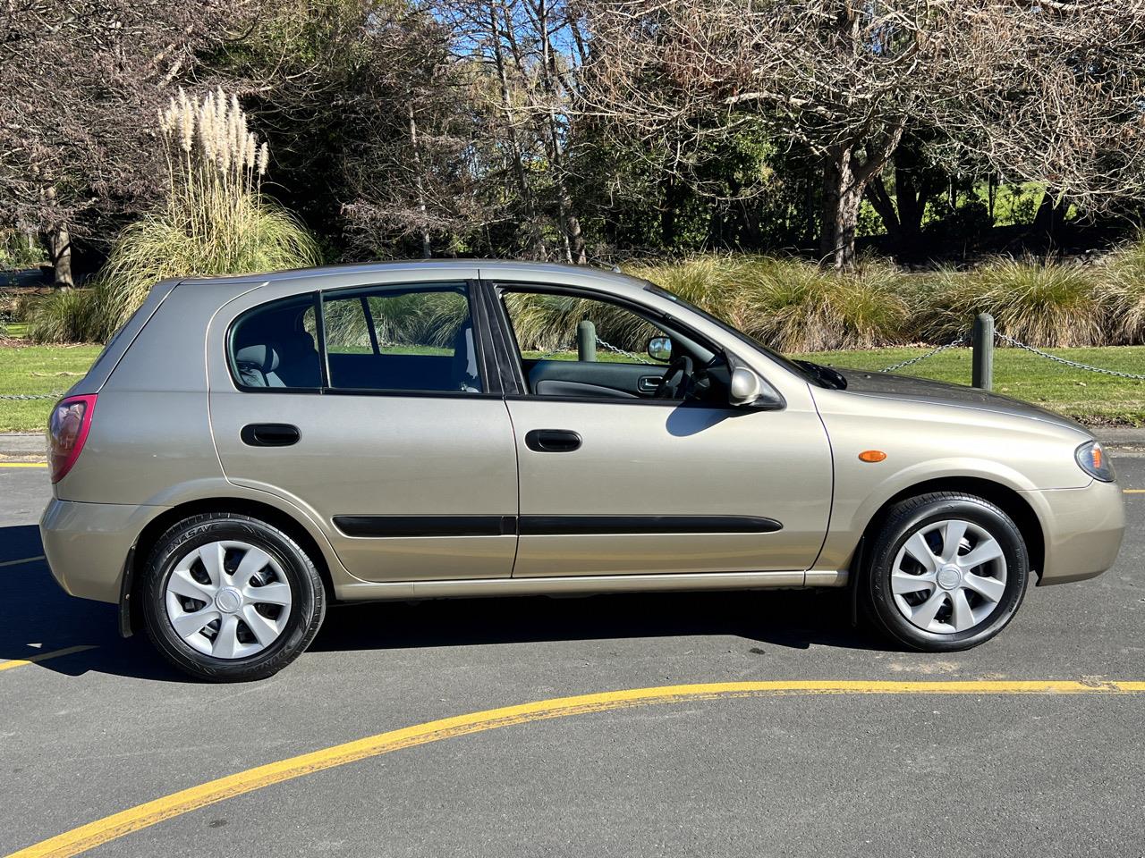 2004 Nissan Pulsar