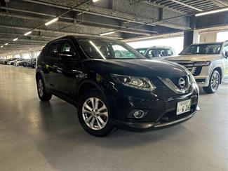 2014 Nissan X-TRAIL - Thumbnail