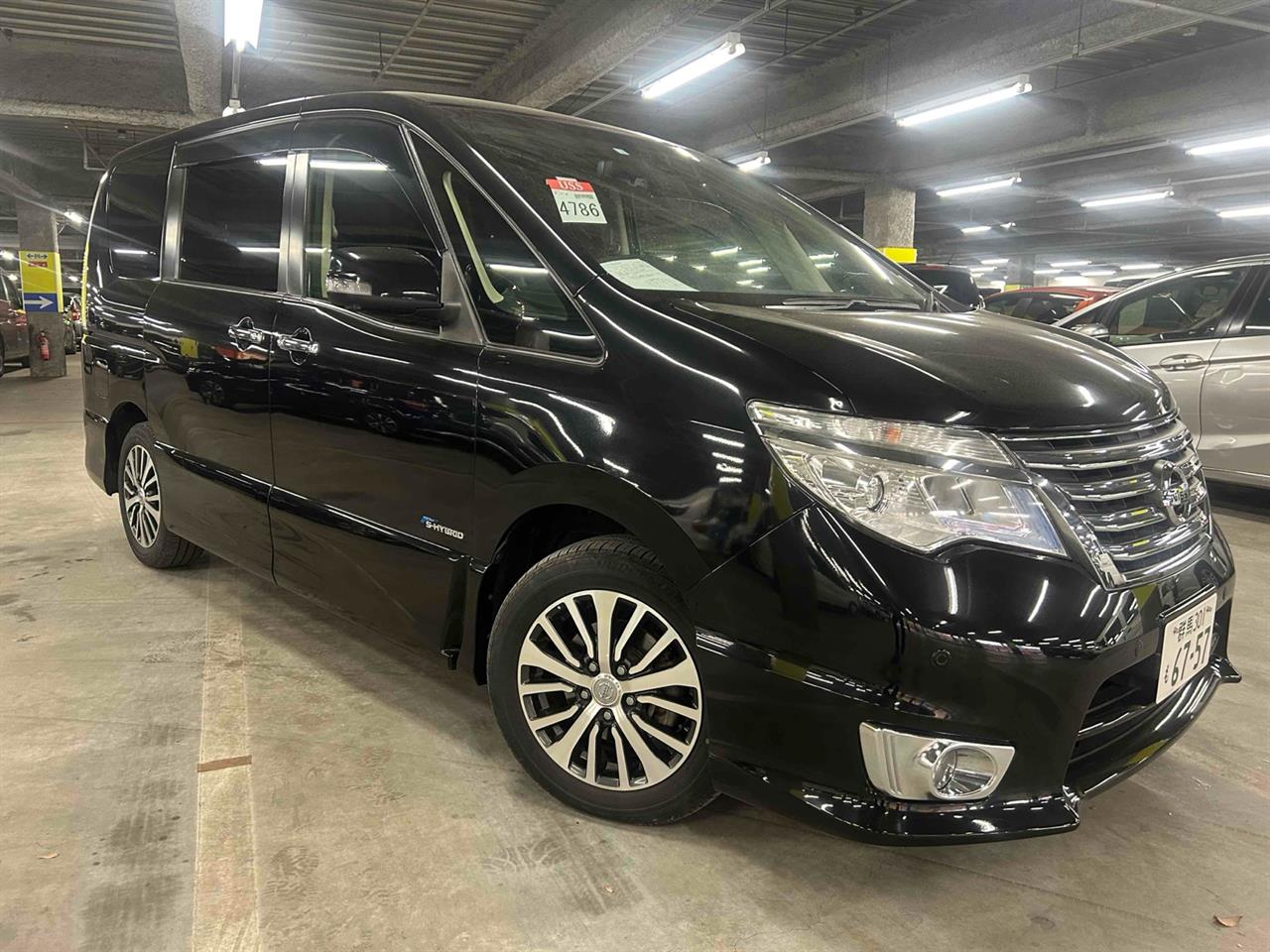 2015 Nissan SERENA