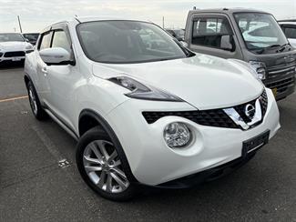 2015 Nissan Juke - Thumbnail