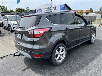 2017 Ford Escape - Thumbnail