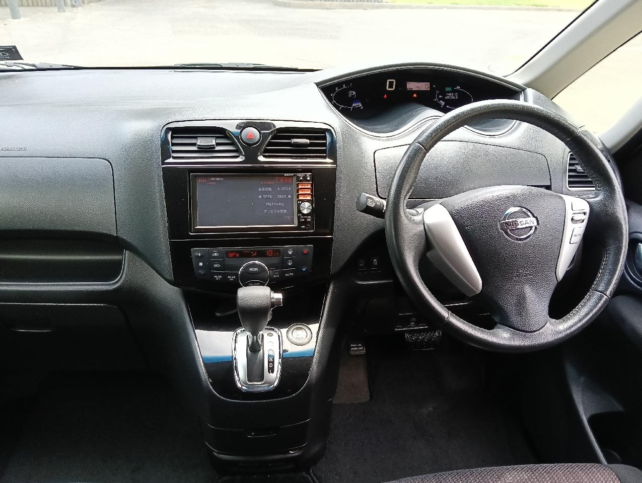 2014 Nissan SERENA