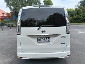 2014 Nissan SERENA - Thumbnail